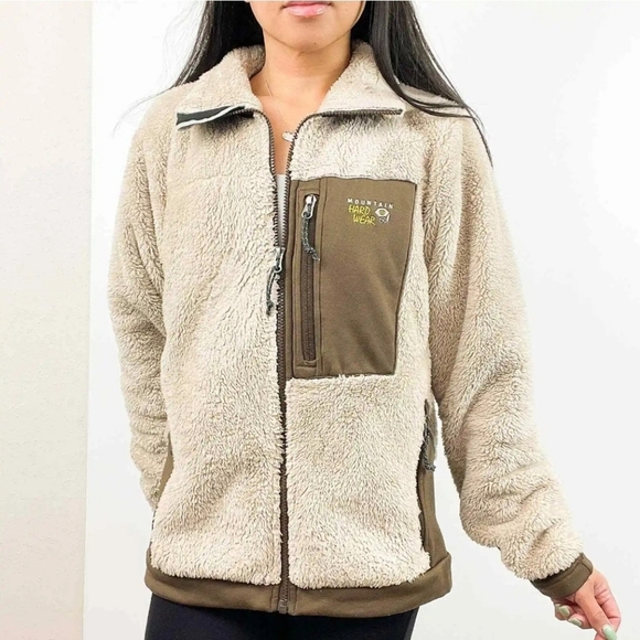 Mountain Hardwear Jackets & Blazers - EUC Mountain Hardwear Womens Polartec Plush Fleece Jacket Cream Beige SZ Medium